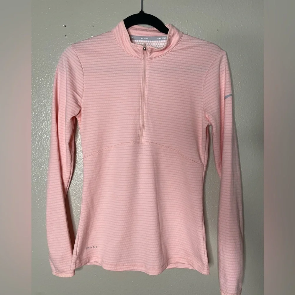 NIKE 1/2 Zip Lucky Azalea women's golf sweatshirt salmon Size XSMALL